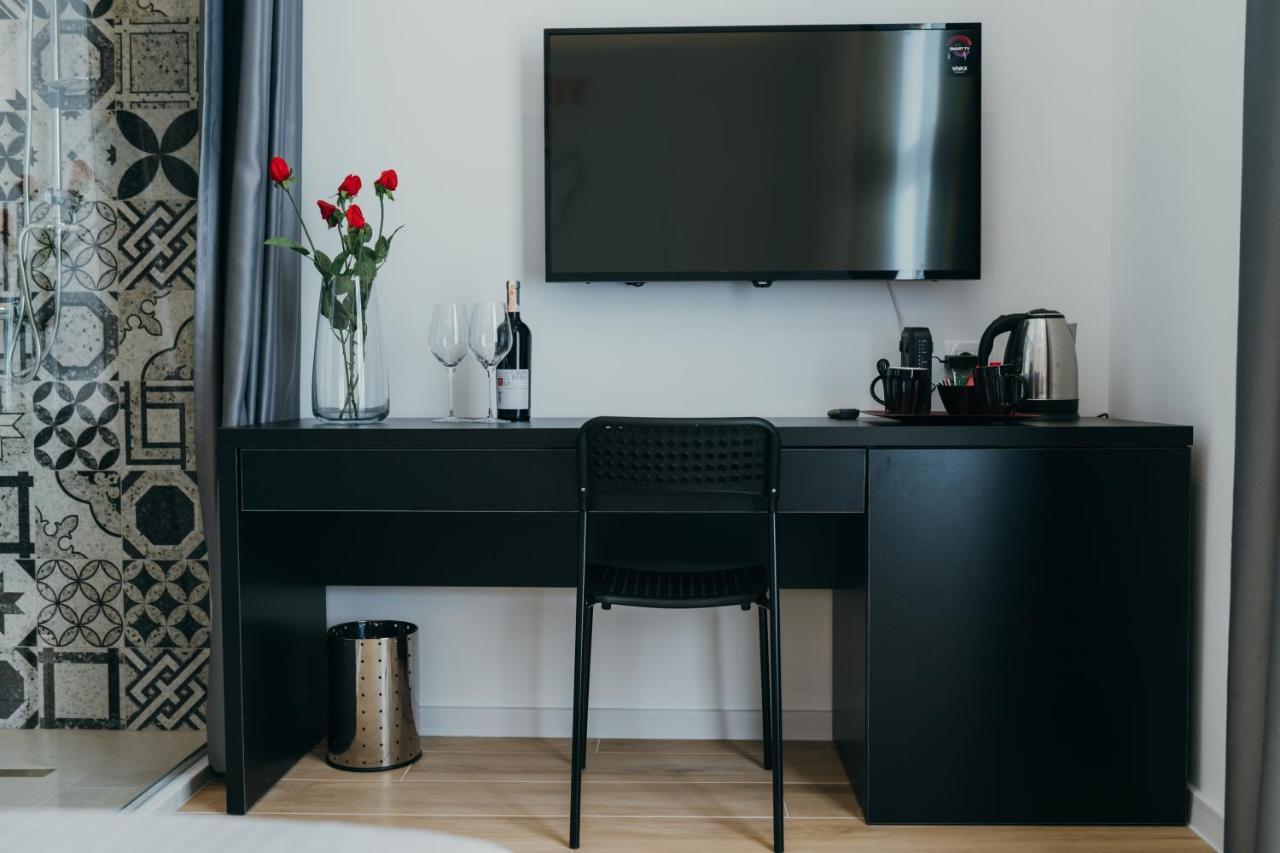Poppy Downtown Suites Sarajevo 塞拉耶佛 外观 照片