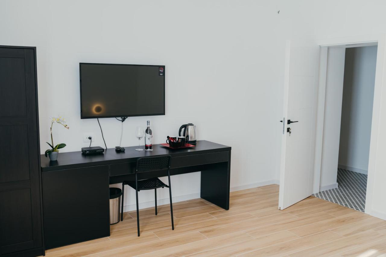 Poppy Downtown Suites Sarajevo 塞拉耶佛 外观 照片